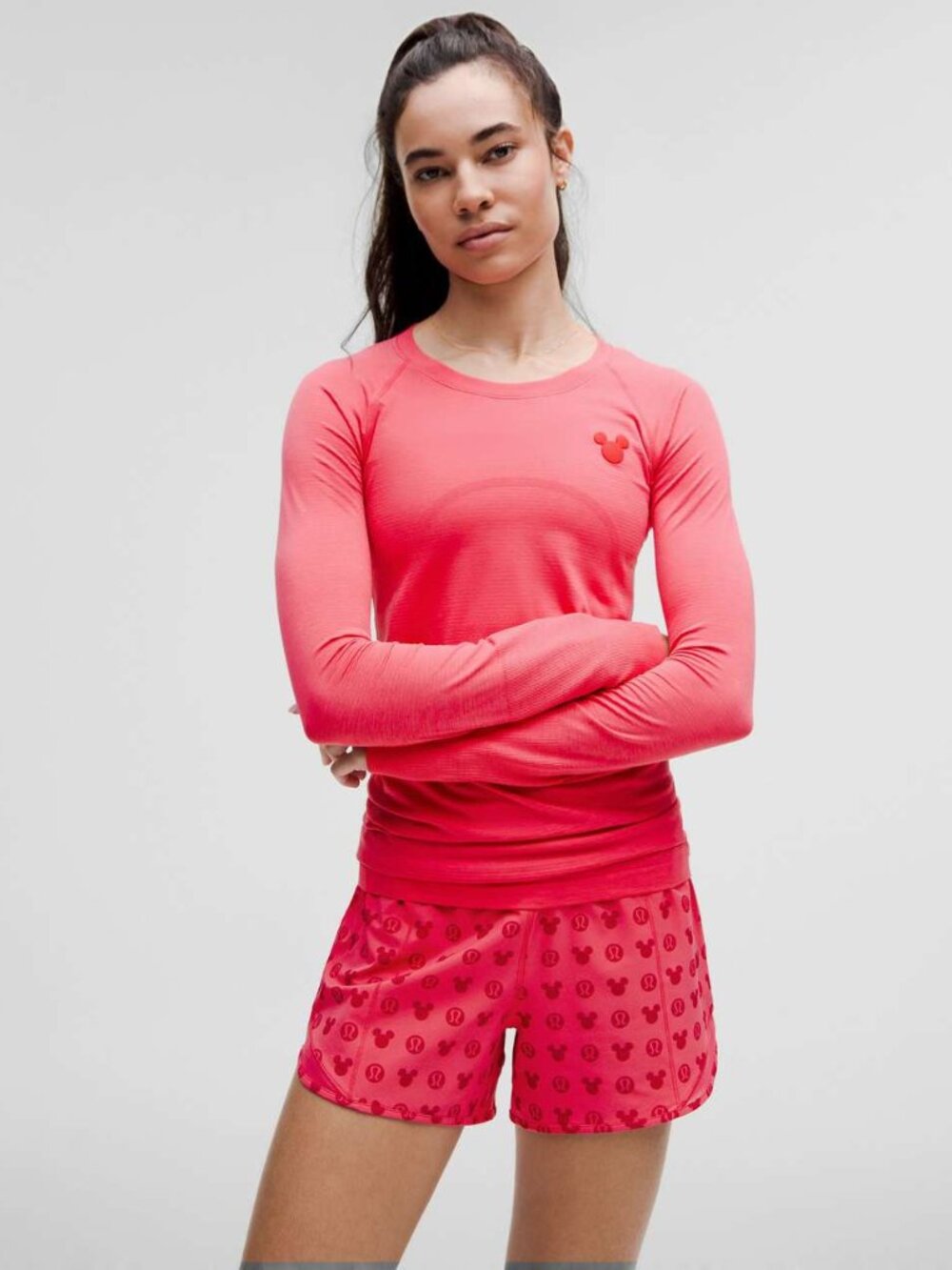 GUC Disney x Lululemon *Swiftly Tech Long-Sleeve Shirt 2.0 Hip Length Sz4